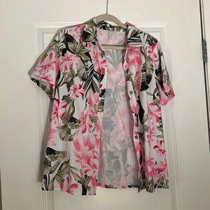 Hawaiian shirt
